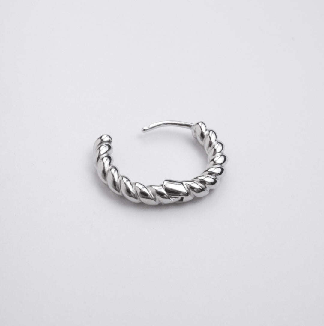 Twisted Pierce 【Silver925】.