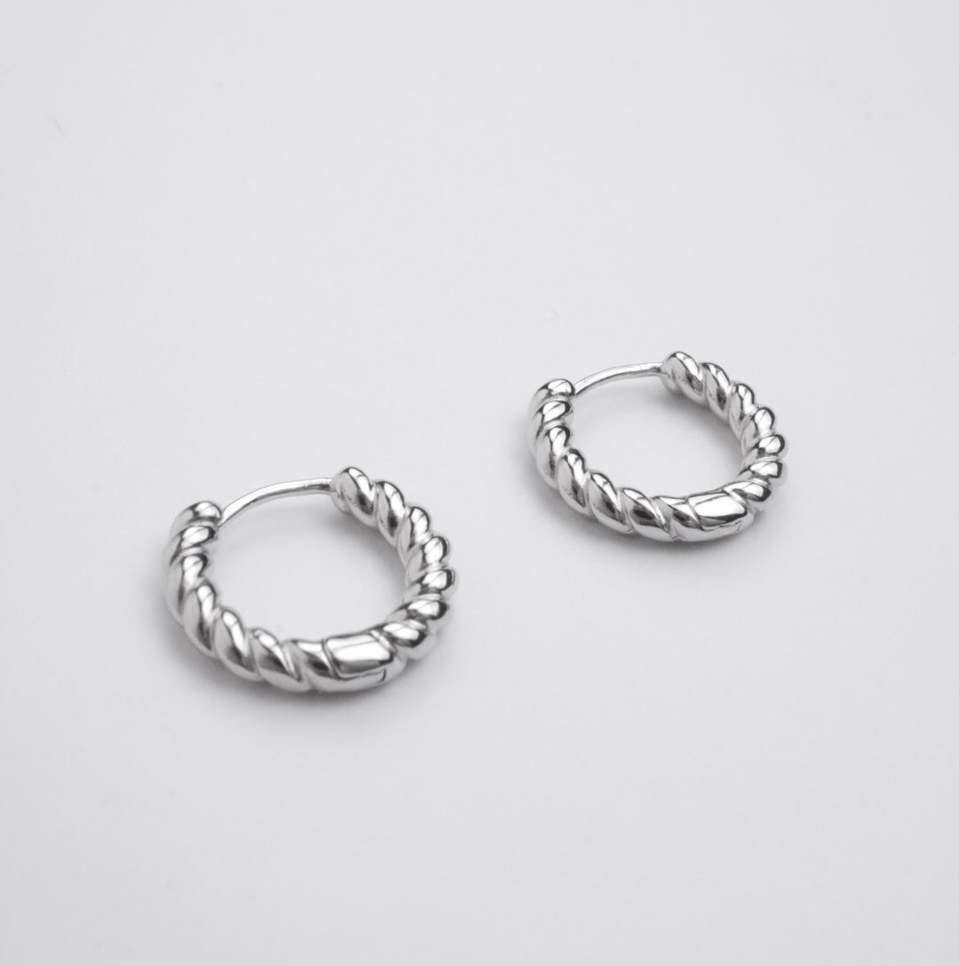 Twisted Pierce 【Silver925】.