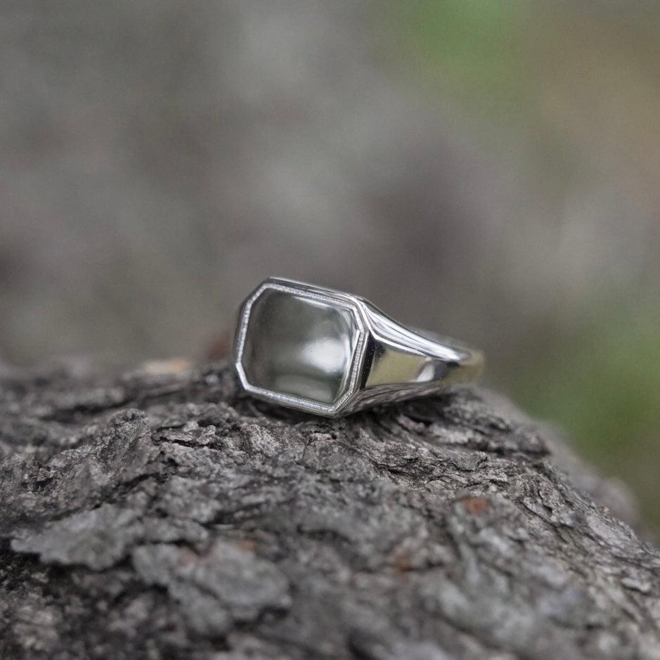 Square Signet Ring【Silver925】.